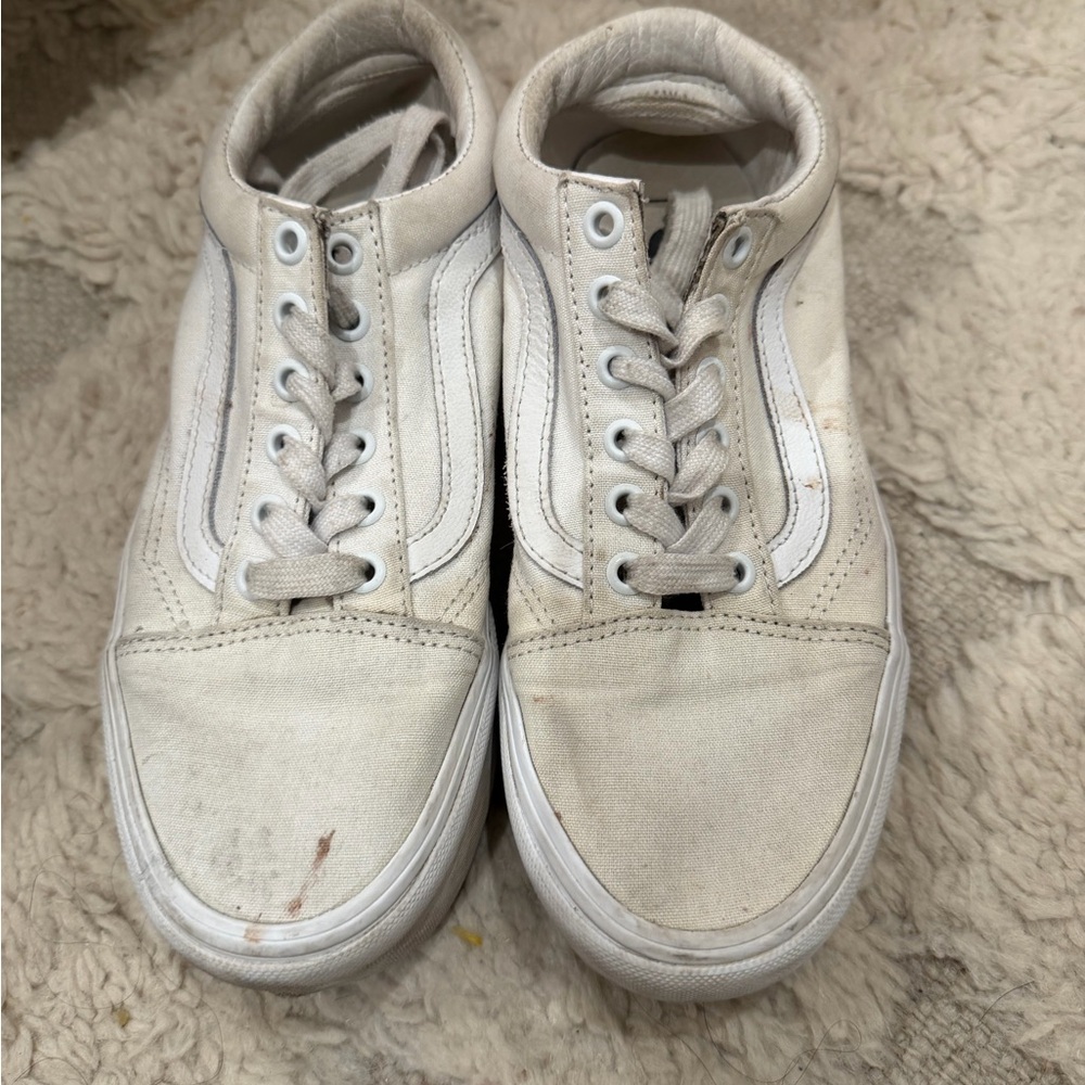Vans Off-White Canvas Sneakers Vans
Old Skool Stackform
7.5